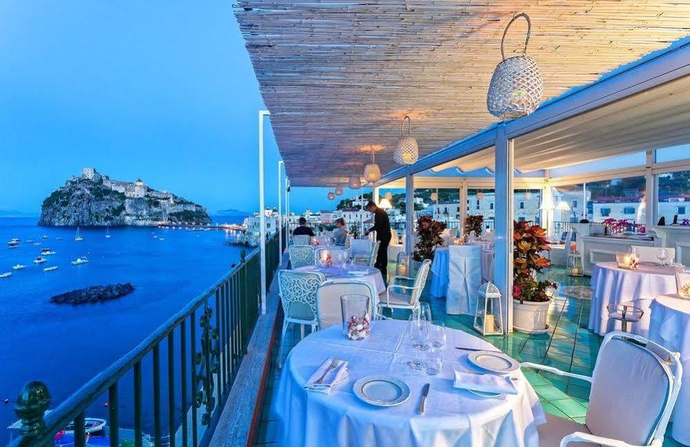 Miramare E Castello Hotel อีสเกีย ภายนอก รูปภาพ
