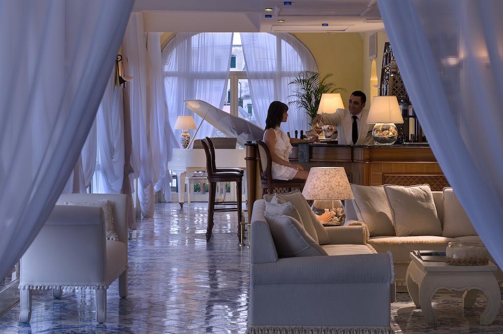 Miramare E Castello Hotel อีสเกีย ภายนอก รูปภาพ